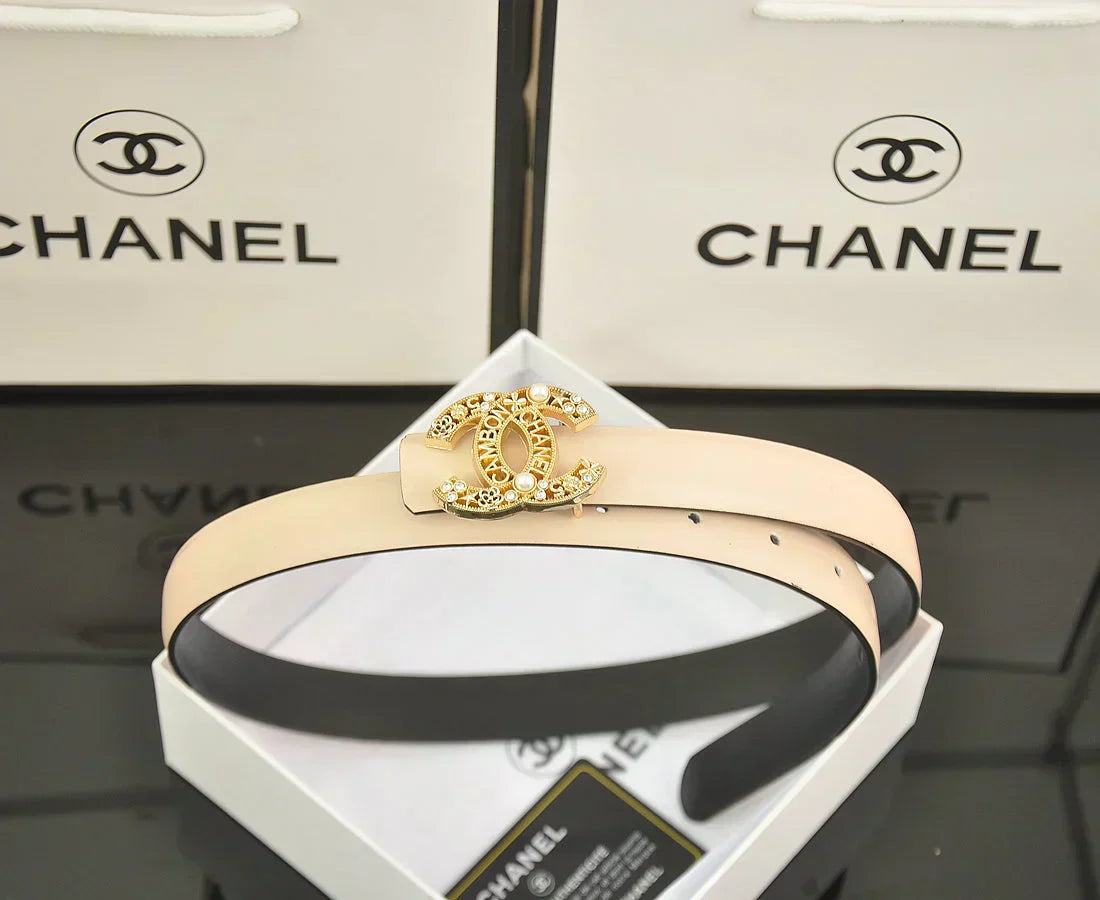 2025 6-color double C hollow-out LOGO pearl belt